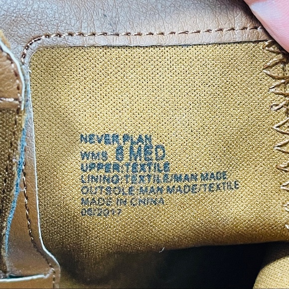 Preloved! Kenneth Cole Brown Booties Size 8 - Picture 5 of 5